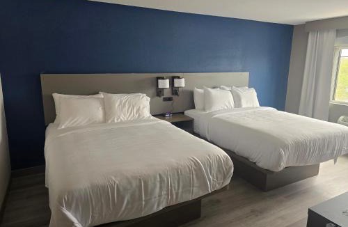 Portage Hotel | Rodeway Inn
