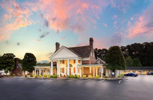 Williamsburg Hotel | Rodeway Inn Williamsburg Historic Area