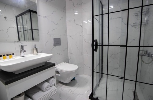 Gumuldur Hotel | Rodis Hotel