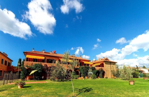 Sughera Apartment | RODODENDRO, 2 bedrooms apartment with swimming pool