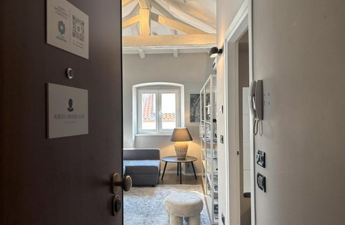 Citta Nuova-Barriera Nuova-San Vito-Citta Vecchia Apartment | Rodolfo Valentino Loft - Trieste Reception