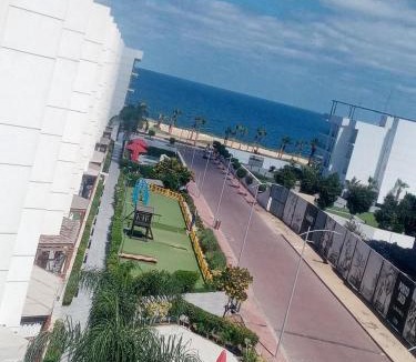 Al-Manasrah Apartment | Rody Stays Porto Luxury 3BR Sea View Chalet Porto Said