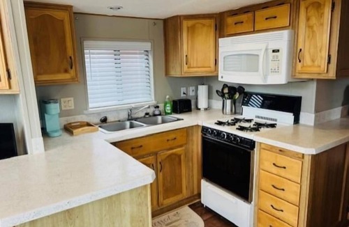 Gold Beach Cabin | Rogue River Landing Resort