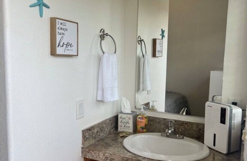 Gold Beach Resort | Rogue River Landing #31A