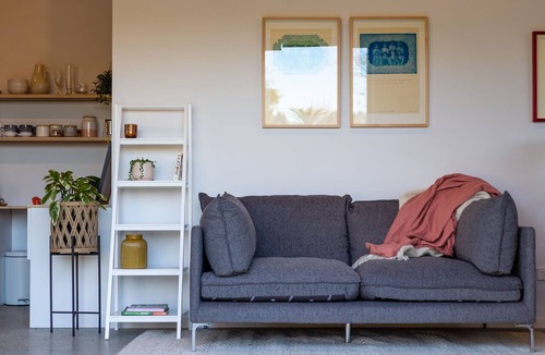 Somerfield Apartment | Roker Street Retreat - Contemporary Kiwi Styled Studio