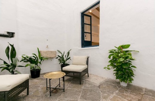 Centro - Sagrario Villa | Roll the Pillow