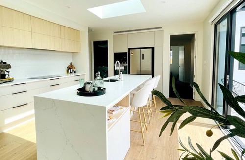 Mount Olympus Ski Field House | Rolleston smart home - family friendly and entertainer's heaven