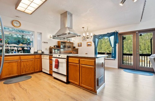 Crescent City House | Rollin on the River!