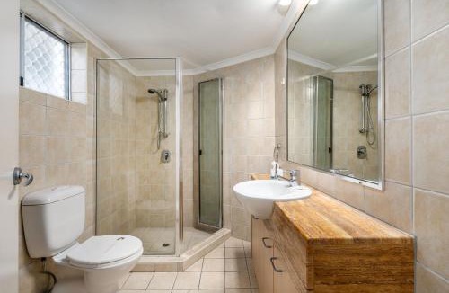 Kings Beach Resort | Rolling Surf Resort