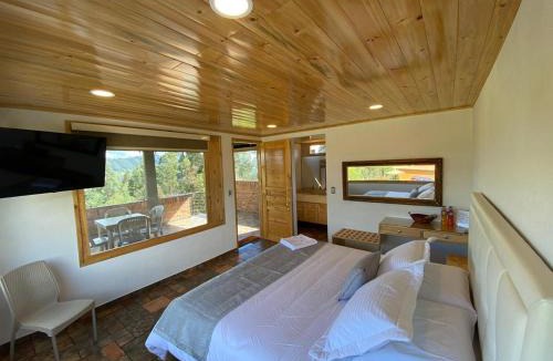 Chiquinquira Apartment | Romántica Cabaña con vista a la ciudad, 10 min del Centro