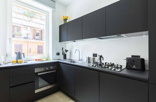 Rione VII Regola Apartment | ROMAC Trinity by Campo de' Fiori with Sauna and Jacuzzi