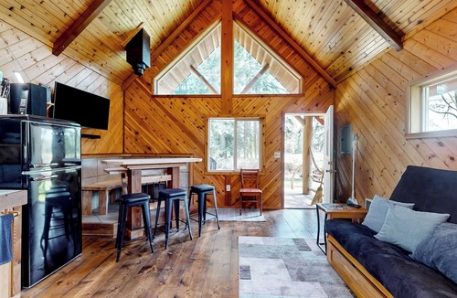 Toledo House | Romantic 15-Acre Hideout Near Foster Creek!