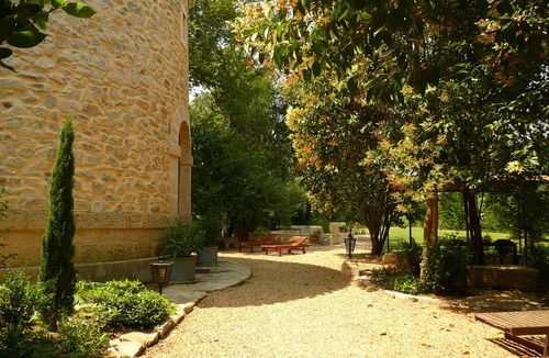 Aimargues House | Romantic 19th Century Tower + (Summer Annexe) In Own 1 Acre Near The Sea
