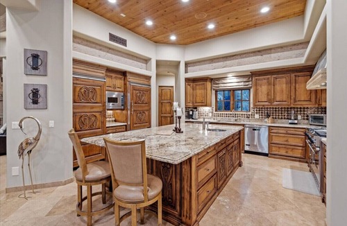 Canyon Ridge Estates Villa | Romantic 4BR Hacienda | Pool, Spa | Close to Town