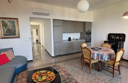 Sant'Ilario Apartment | Romantic apartament with sea view in Genova Nervi
