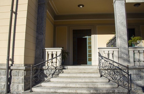 Visgnola Apartment | Romantic apartment in period villa