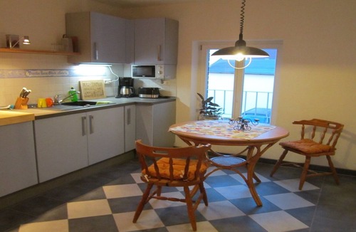 Liepe Condo | Romantic barn on the meadow path