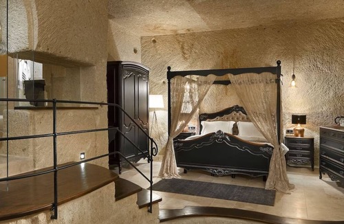 Mustafapasa Hotel | Romantic Cave Getaway with Hammam Access & Elegant Garden Dining!