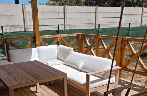 Montignac-Charente Ski Chalet | Romantic chalet - Private Jacuzzi - King size