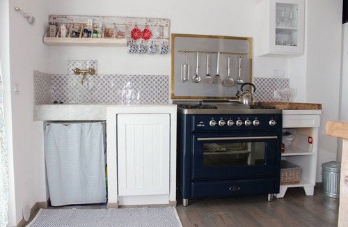 Chiessi House | Romantic cottage on the coast of the sun at 80 m from the sea loc. Chiessi