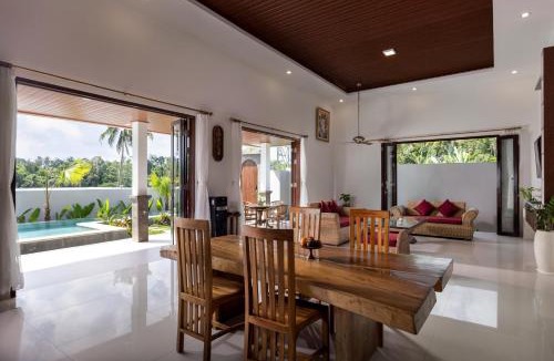 Kenderan Resort | Romantic Cozy Three Bedroom Jungle View Villa in Ubud