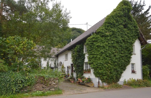 Immerath Apartment | Romantic Eifel Hideaway