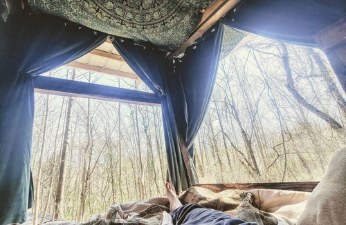 West Baden Springs RV Rental | Romantic Escapes with Dinner Included in Cozy Nests for Glamping in West Baden Springs, Indiana