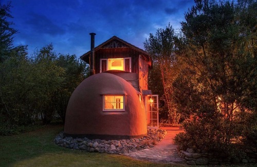 Tasman House | Romantic Fairytale Boot Shaped Cabin, New Zealand