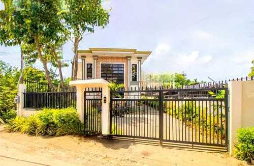 Liloan Apartment | Romantic Getaway》Balcony+Garden View & Fast Wi-Fi