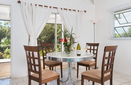 Leeward Settlement House | Romantic Getway Steps from the Beach
