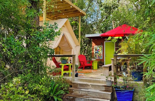 Lutz House | Romantic Glamping Tent/Tiny House Garden Retreat
