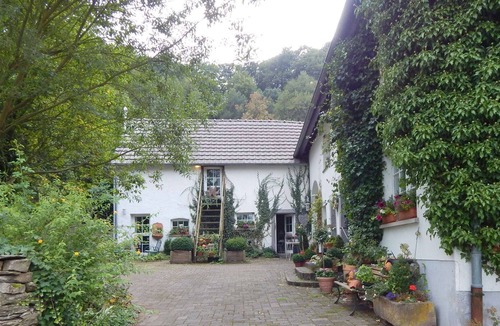 Immerath Apartment | Romantic ground-floor apartment for 2 people