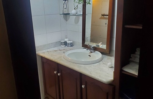 Diego Martin Bed & Breakfast | romantic hide away 20 mins from beach
