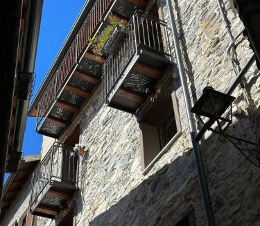 Laglio House | Romantic home stone with amazing view lake of Como and Oleandra