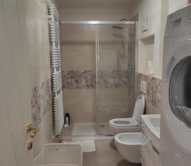 San Donato Apartment | Romantic house posto auto aria condizionata