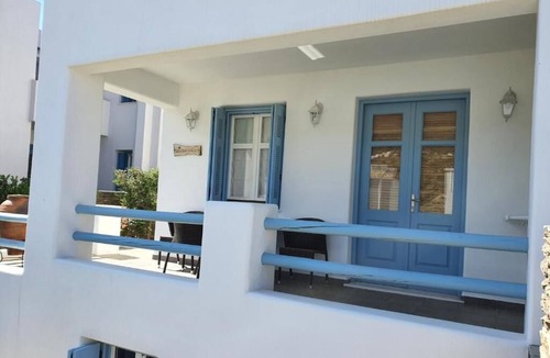 Paleopolis Apartment | Romantic Lemonia in Chora of Andros 5 min from the center of the town!
