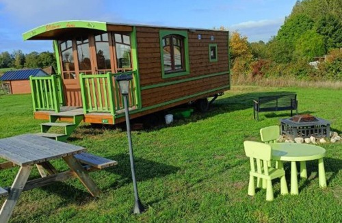 Cerans-Foulletourte Cabin | romantic premium Chalet spa