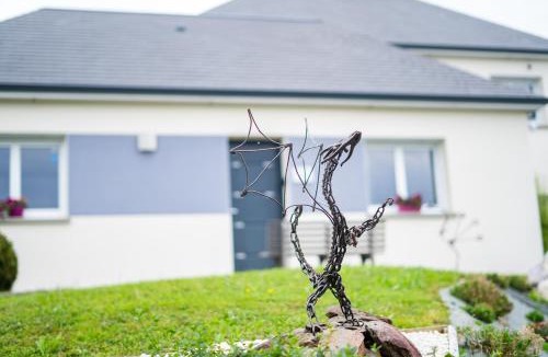 Saint-Clair-sur-l'Elle Bed & Breakfast | Romantic Room