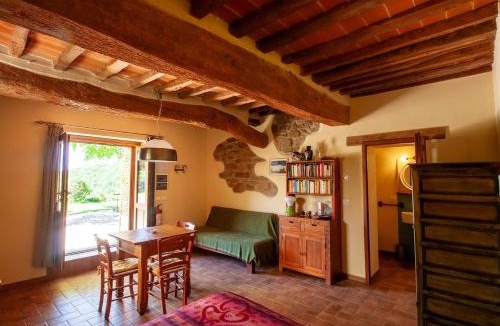 Subbiano Apartment | Romantic stone farmhouse studios with private terrace in beautiful Tuscany