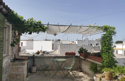 Andrano Apartment | Romantic studio apartment in an ancient residence 5 minutes from the sea