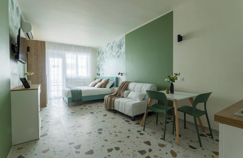 Quartiere XXIX Ponte Mammolo Apartment | Romantic studio apartment in the heart of Talenti just minutes from the metro