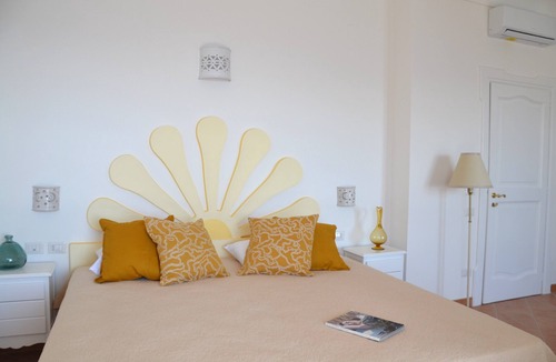 Laurito Hotel | Romantic Suite with terrace sea view and free parking
