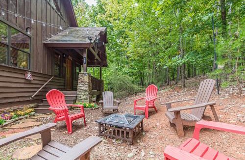 Cleveland House | ROMANTIC TIP TOP hideaway, ONE NIGHT WORLD CUP WATCH PARTY GETAWAY, HELEN WATER TUBING 10 MIN DRIVE, HELEN WATER TUBING 10 MIN DRIVE