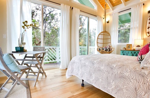 Ohia Estates Cottage | Romantic Tree Cottage in the Rainforest
