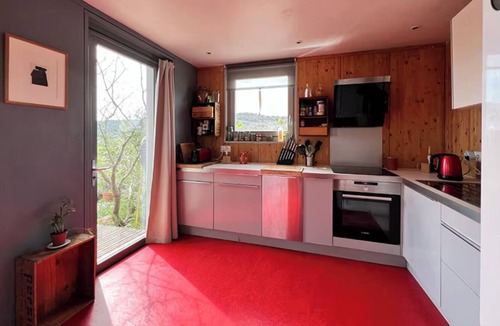 Lagorce House | Romantic wooden house, private pool, views and absolute peace and quiet. Ideal for couples.