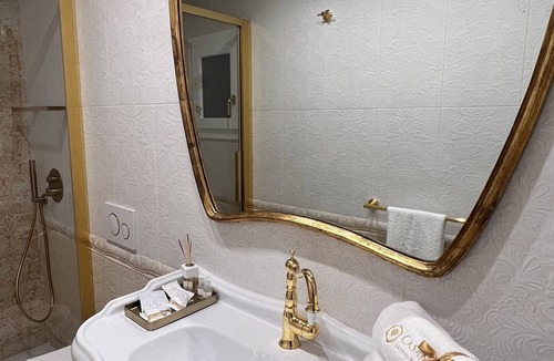 Francavilla Fontana Historic Centre Bed & Breakfast | Romantica ed elegante suite semi centrale