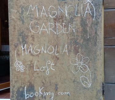 Ferrara Historic Centre Apartment | Romantica Mansarda