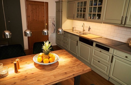 Windach Apartment | Romantik Garten-apartment , 5 Minuten vom Ammersee Entfernt