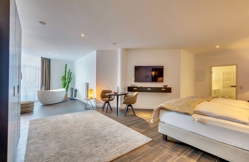 Meerane Hotel | Romantik Hotel Schwanefeld
