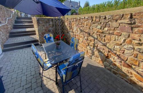 Kinheim Apartment | Romantischer Aufenthalt mit Blick auf den Weinberg